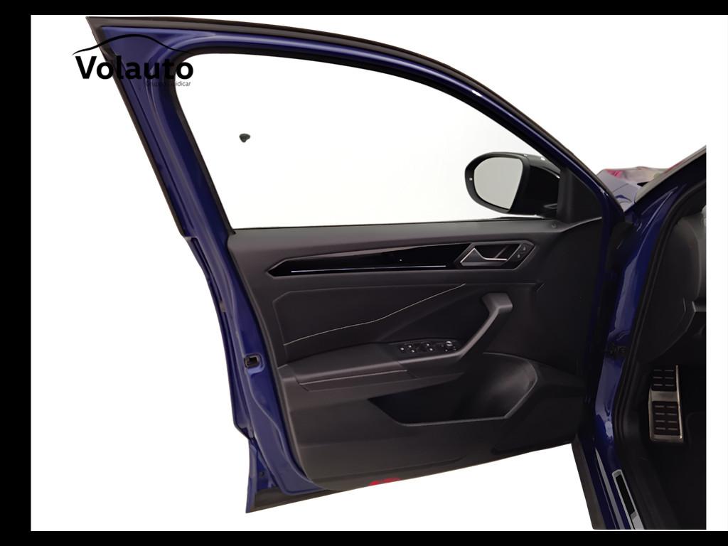 VOLKSWAGEN T-Roc 2022 - T-Roc 1.5 tsi R-Line