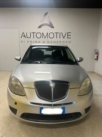 Lancia Ypsilon 1.3 MJT 90 CV Oro Bianco