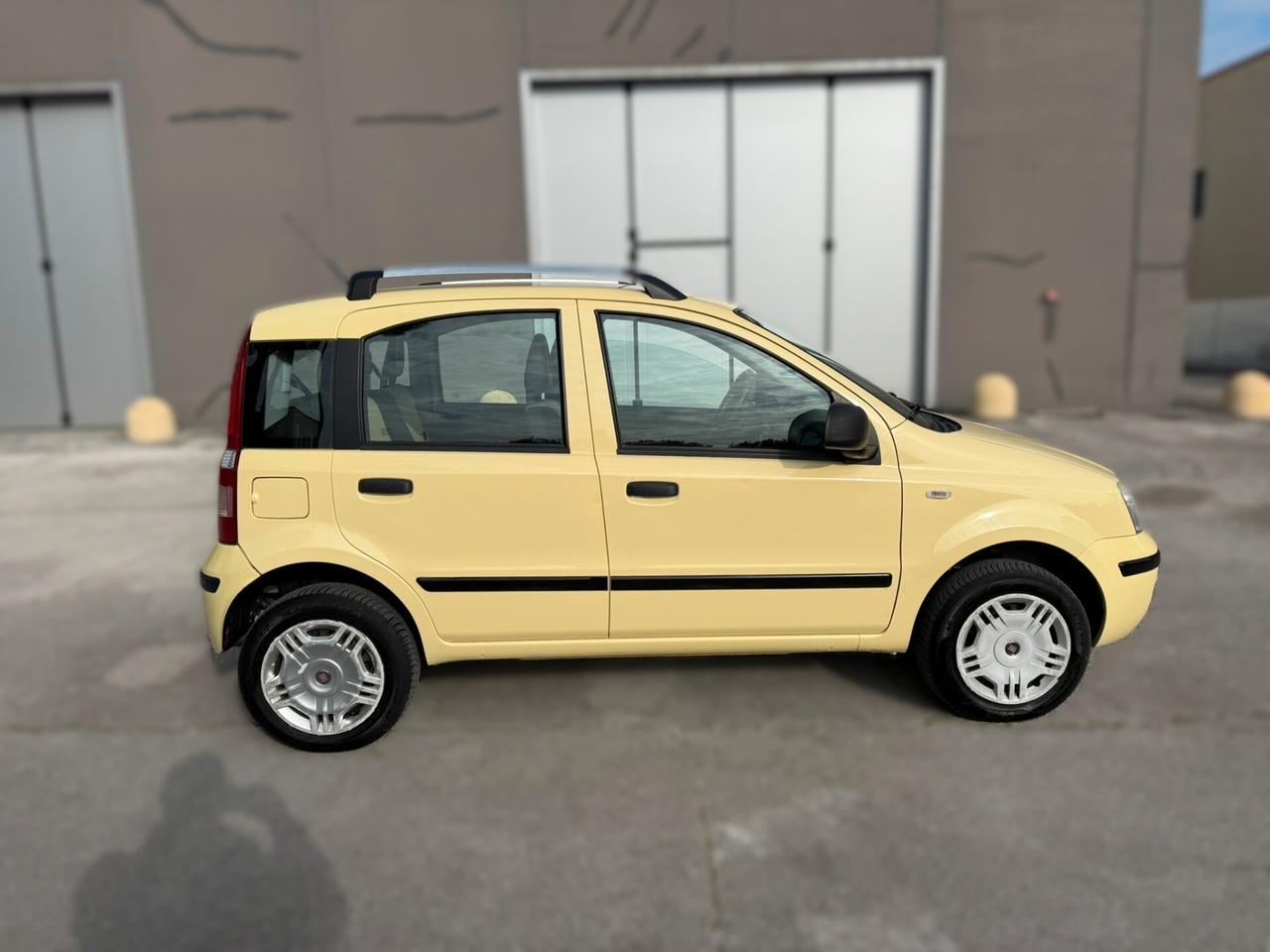 FIAT PANDA 1.4 METANO 2012 12 MESI DI GARANZIA