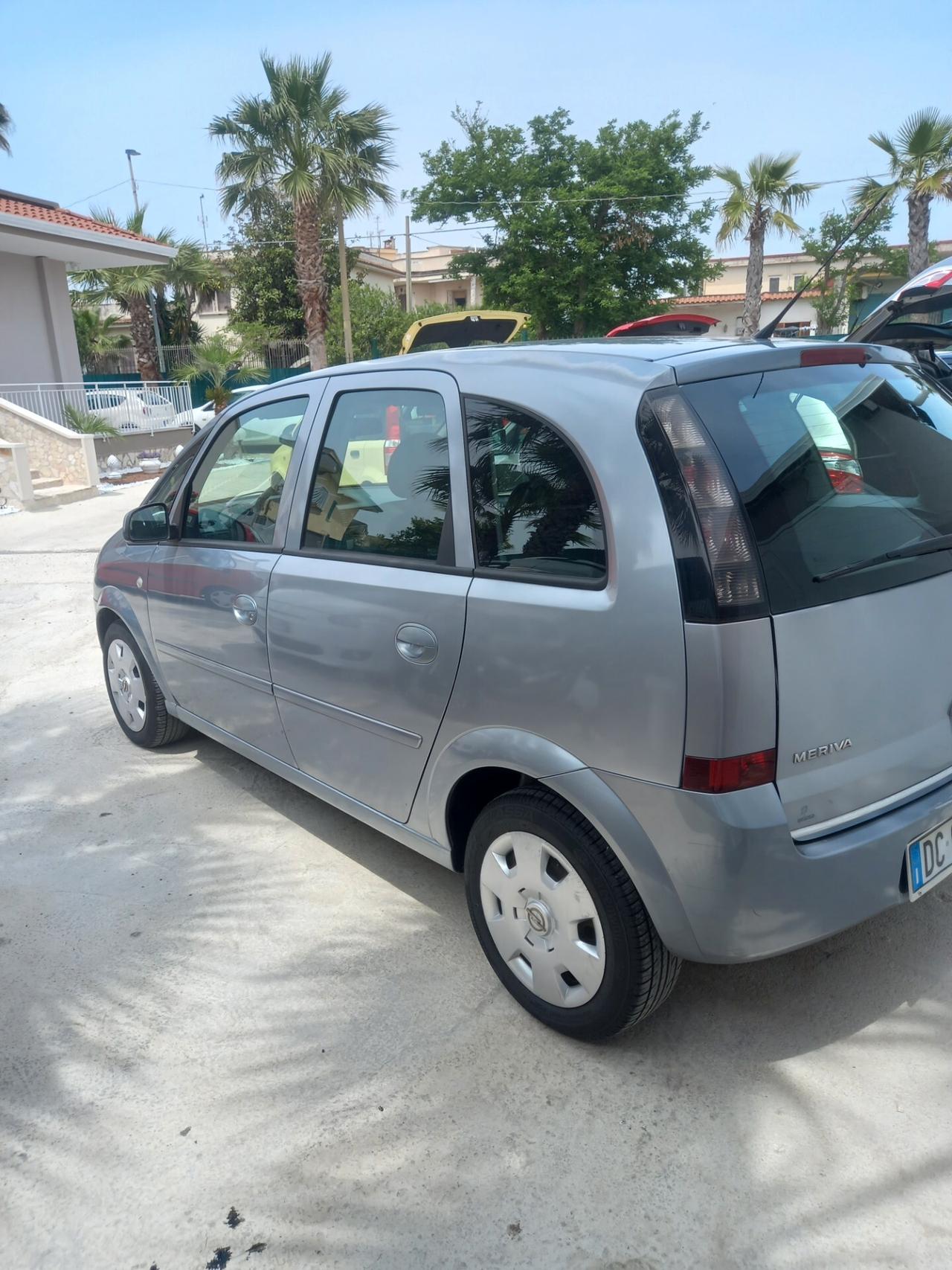 Opel Meriva 1.6 16V Cosmo