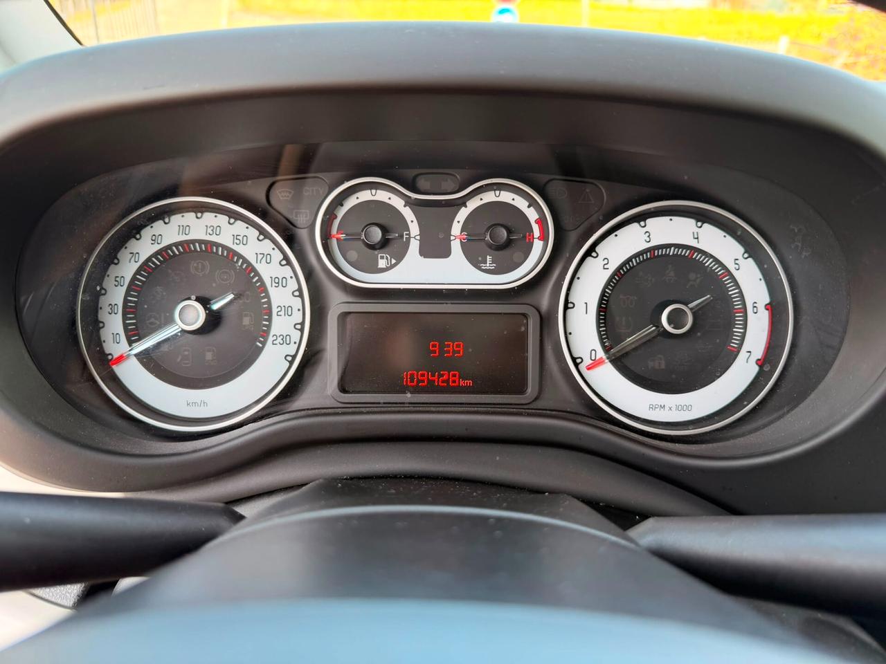 Fiat 500L 1.4 T-Jet 120 CV GPL Lounge