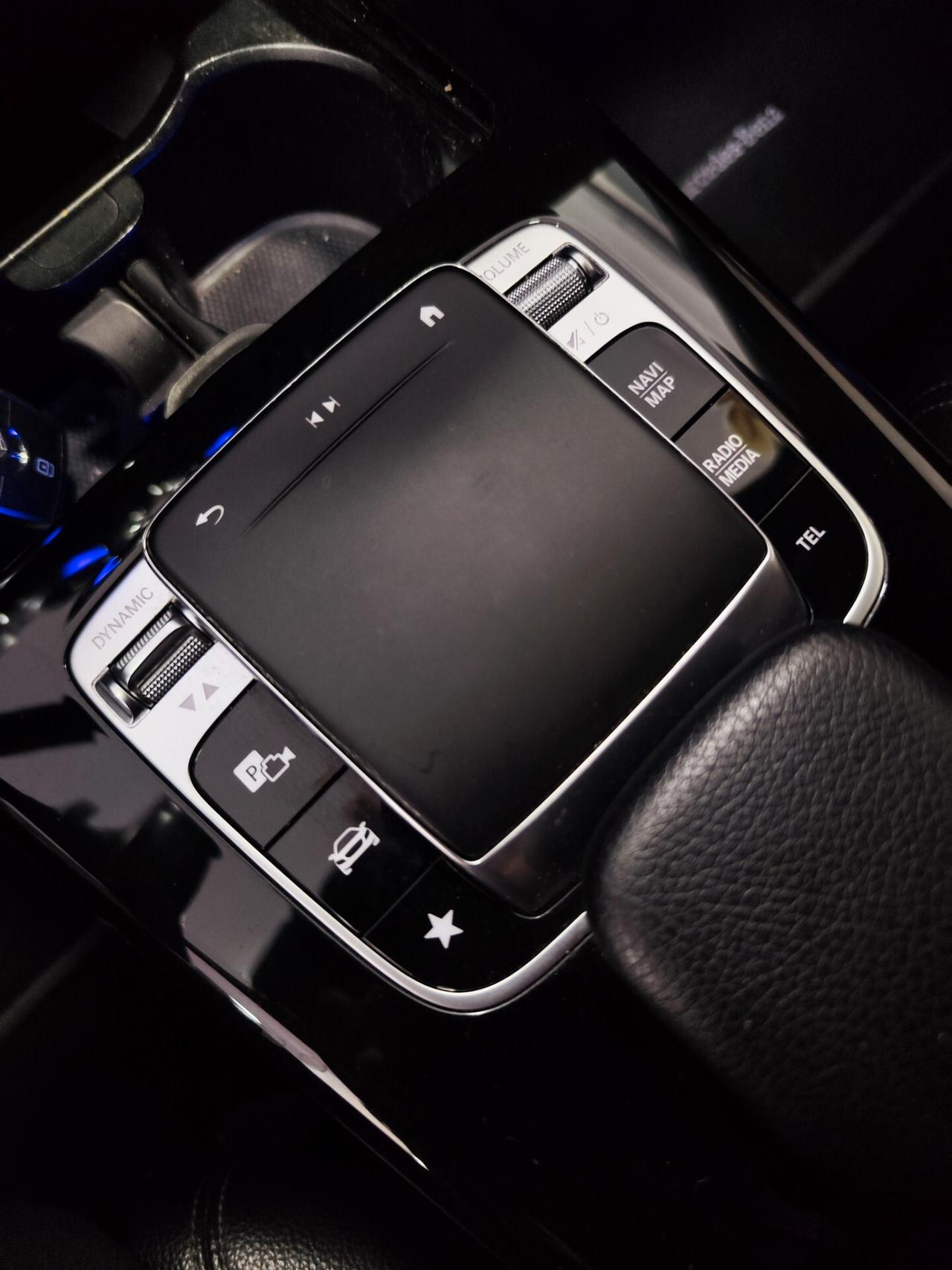 Mercedes-benz A 180d Automatic Sport LED