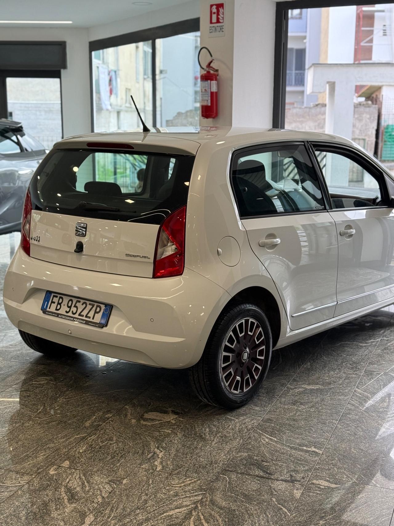 Seat Mii 1.0 68 CV 5 porte by Mango Nero Assoluto Ecofuel