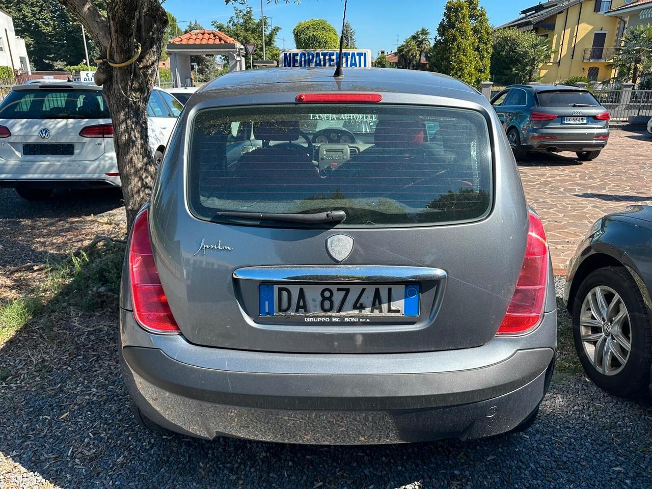 Lancia Ypsilon NEOPATENTATI PROMO SETTIMANALE