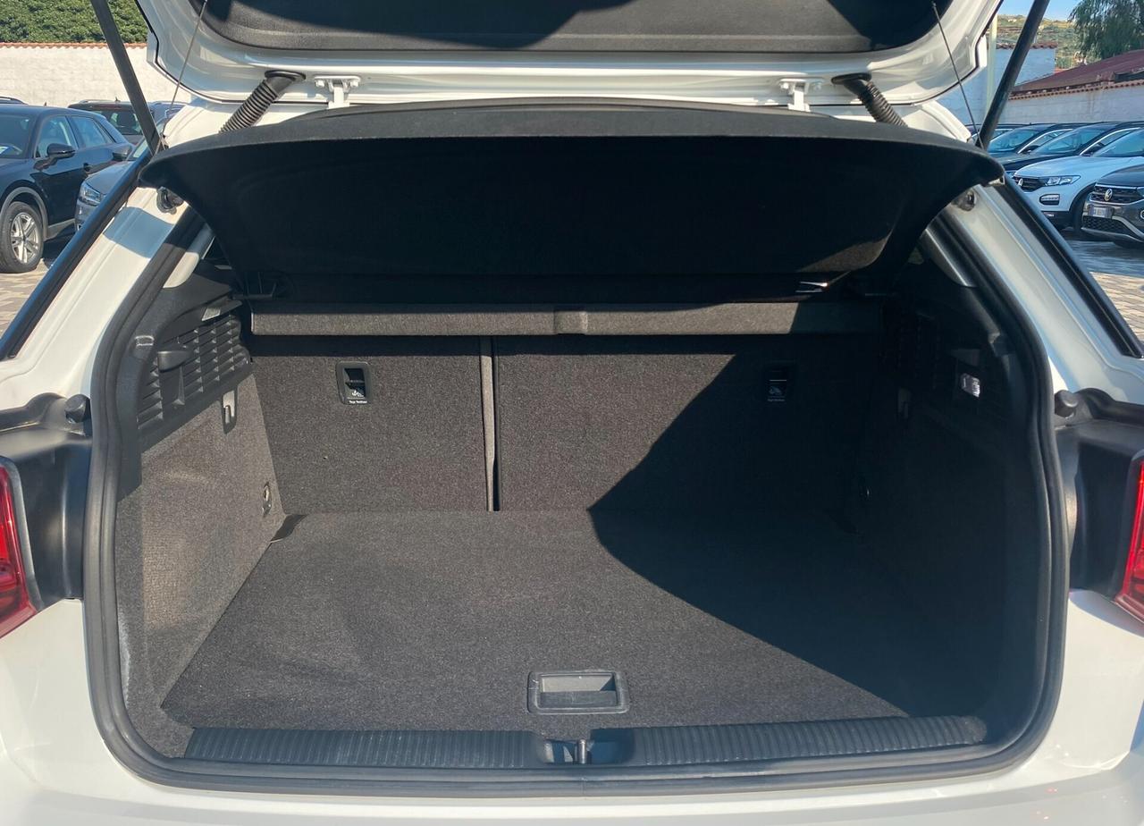 Audi Q2 Business 1.6 TDI 116CV s-tronic 30