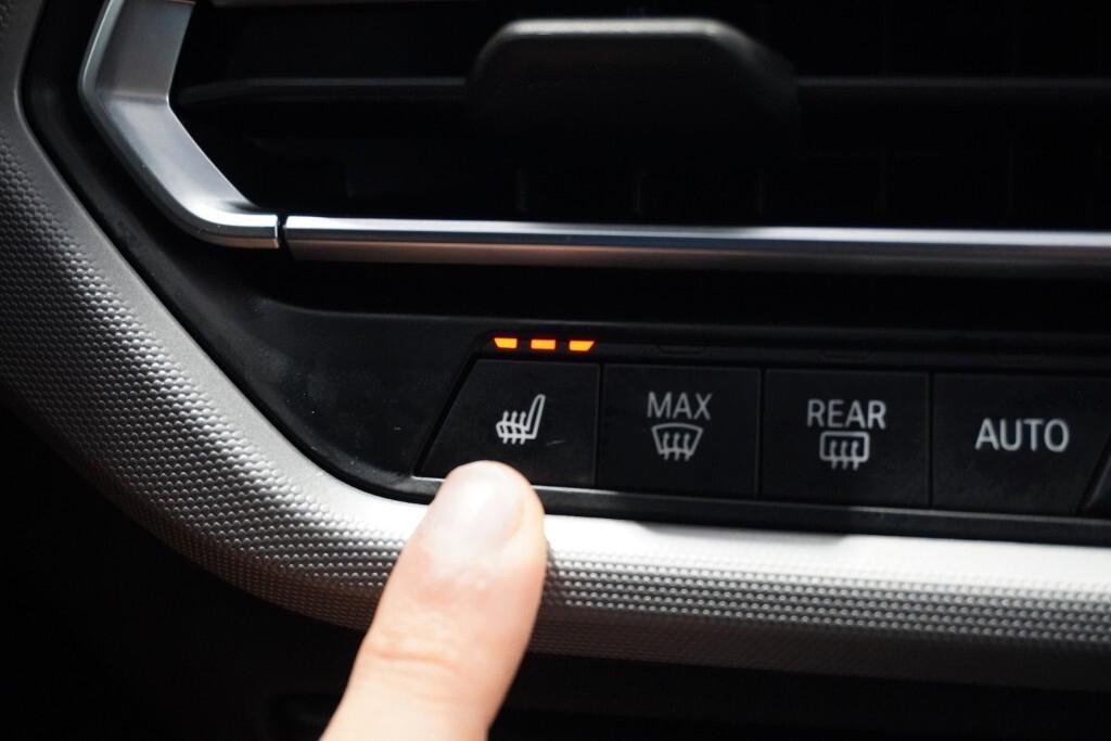 BMW 216D GRAN COUPE 115CV STEPTRONIC BUSINESS ADVANTAGE ( FARI LED - BMW DIGITAL COCKPIT - ACTIVE CRUISE - AMBIENT LIGHTS - PELLE - NAVI - MIRROR - PARK ASSISTANT - TELECAMERA POST. - CERCHI 17 )