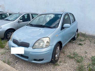 Toyota Yaris 1.0i 16V cat 5 porte Sol