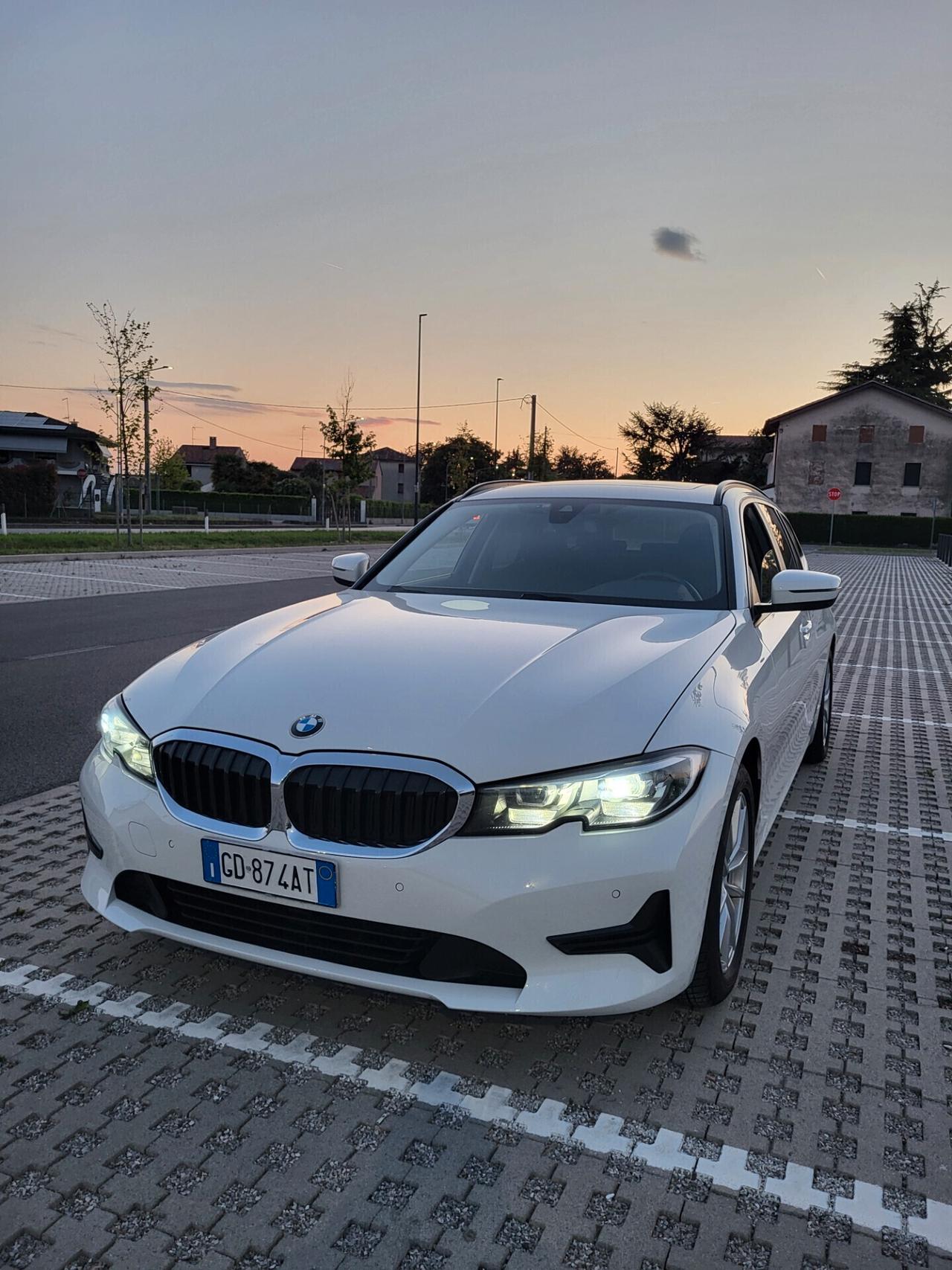 Bmw 318d Touring Business Advantage aut.