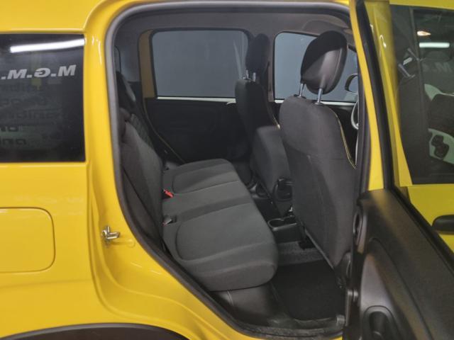 FIAT Panda 1.0 FireFly S&S Hybrid Pandina CROSS