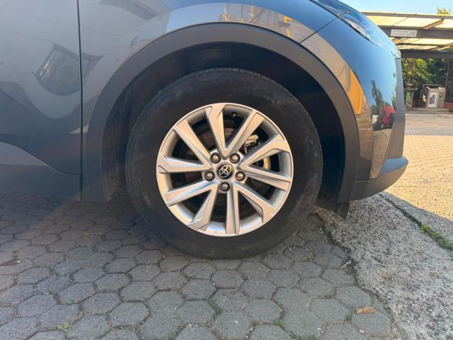 TOYOTA C-HR 1.8 FULL HYBRID ACTIVE UNICO PROPRIETARIO