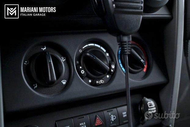 Jeep Wrangler Rubicon OMOLOGATO Rock's