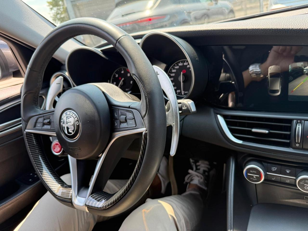 Alfa Romeo Giulia 2.2 Turbodiesel 210 CV AT8 AWD Q4 Veloce