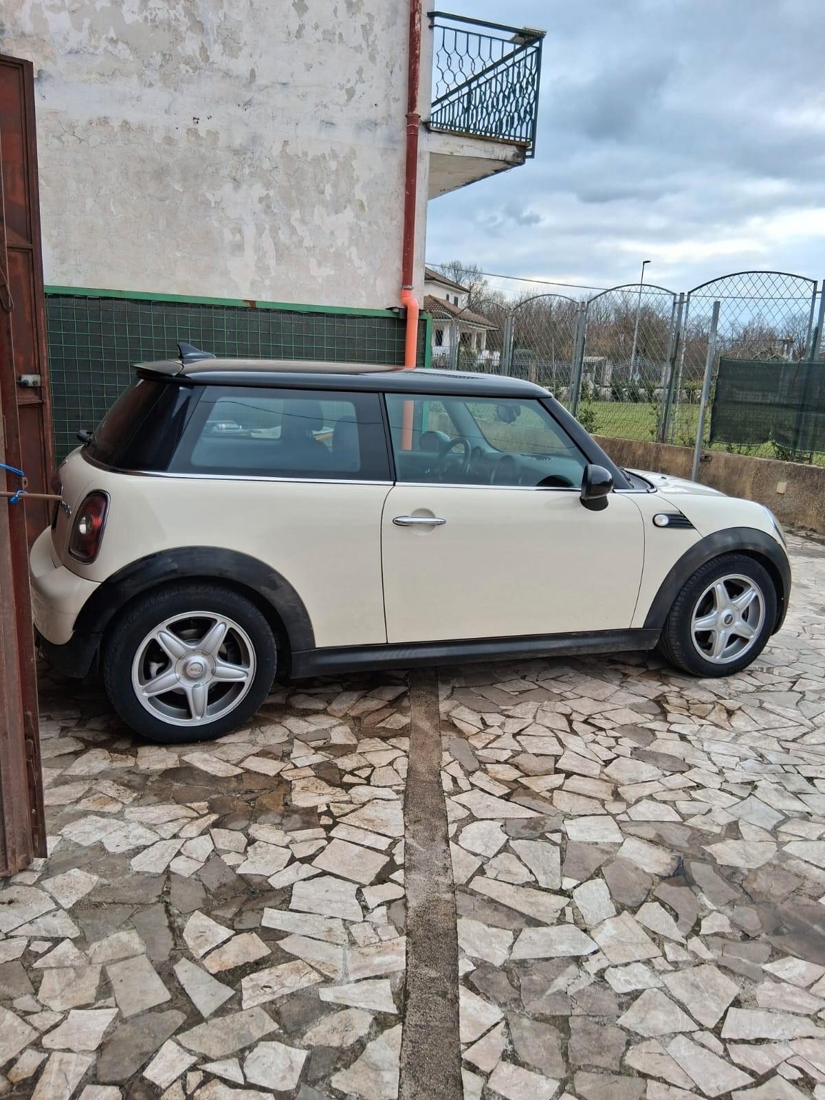 Mini Cooper D CHILI
