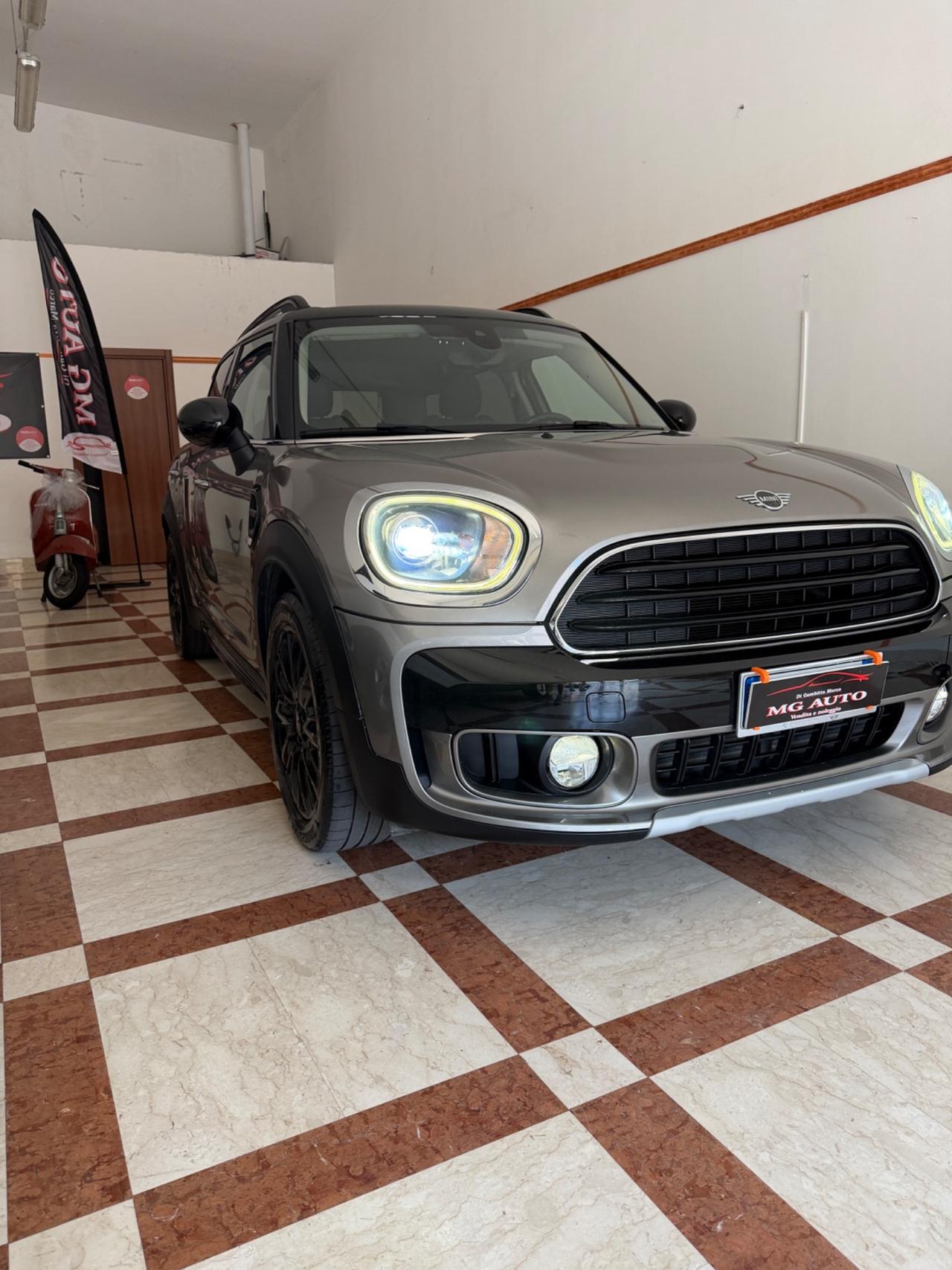 Mini Cooper Countryman 2.0 D Hype
