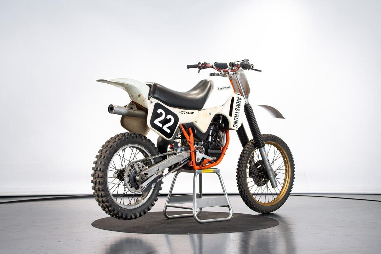 ARMSTRONG 250 MX