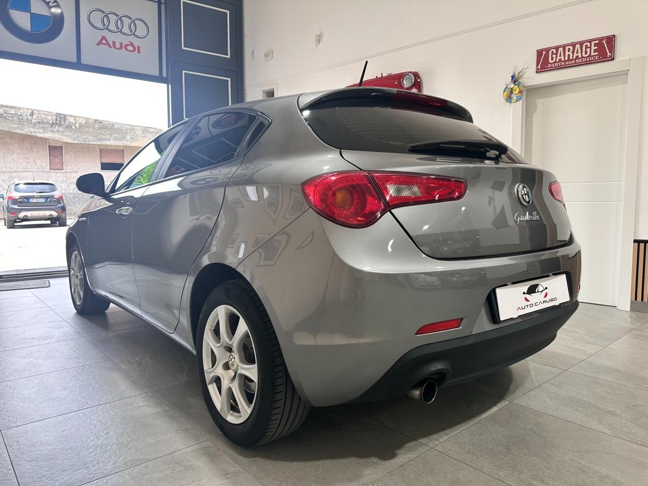 Alfa Romeo Giulietta 1.6 JTDm-2 105 CV Distinctive