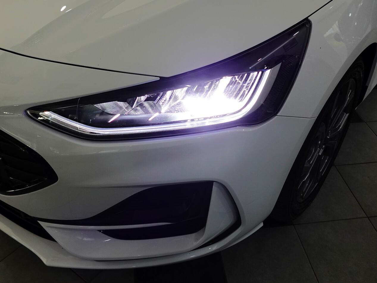 Ford Focus Wagon 1.5 EcoBlue 115 CV AUTO ST LINE SW