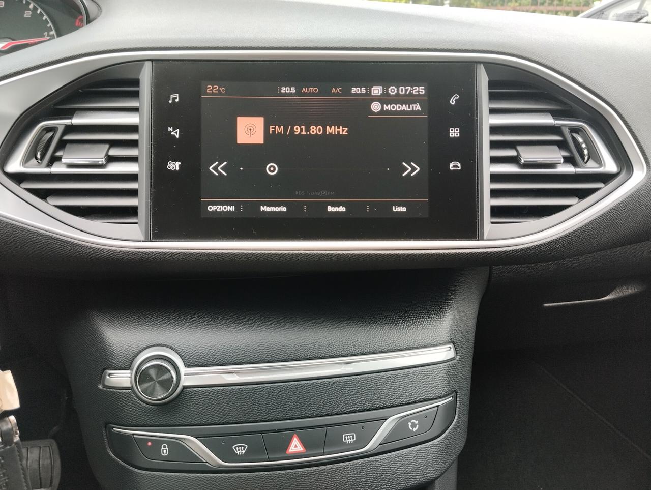 Peugeot 308 BlueHDi 130 S&S EAT8 SW Allure