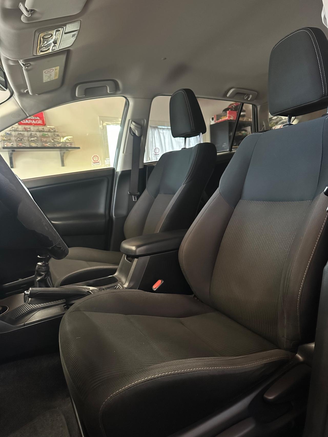 Toyota RAV 4 RAV4 2.0 D-4D 2WD Style