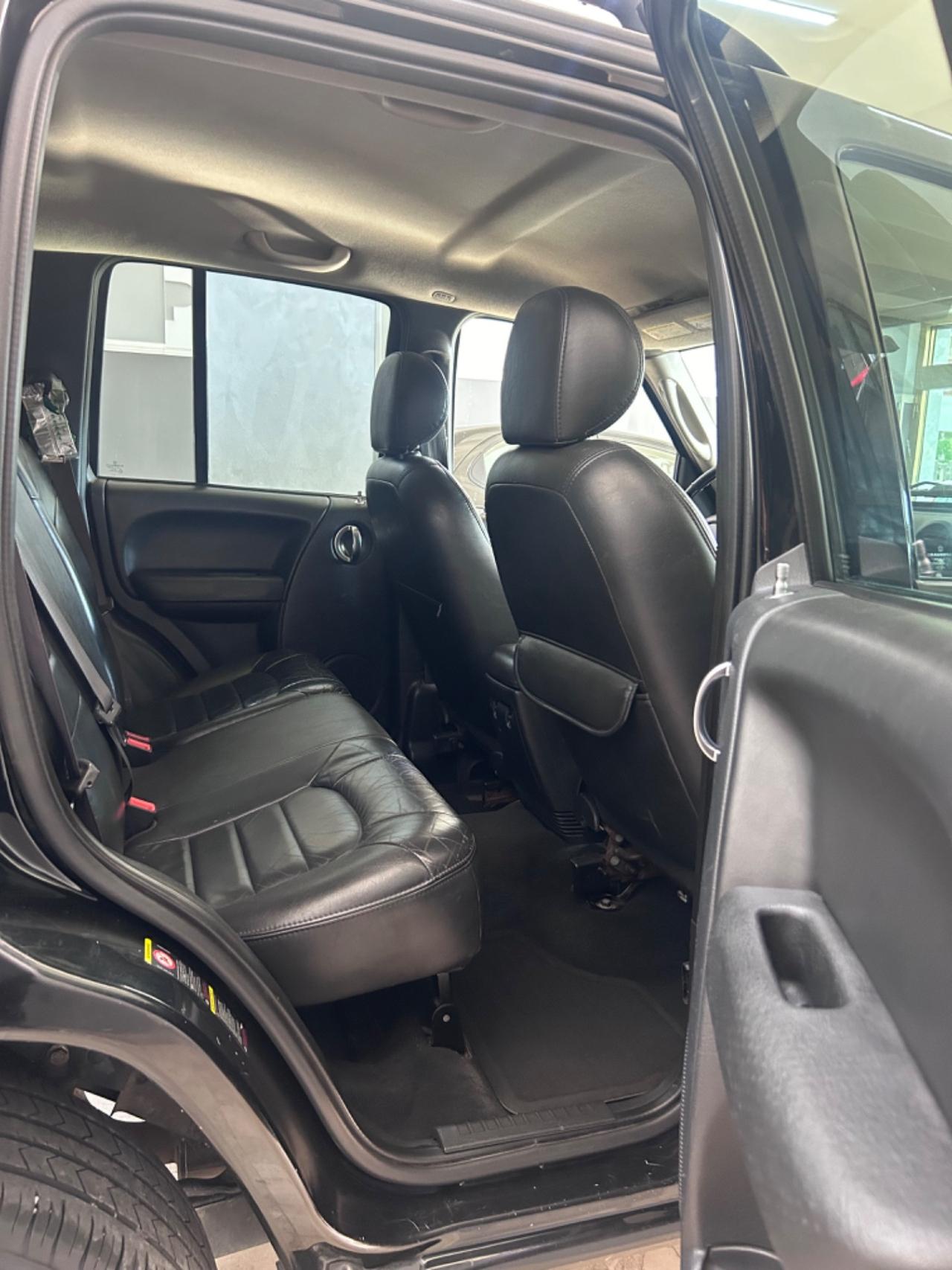 Jeep Cherokee 2.5 CRD Sport
