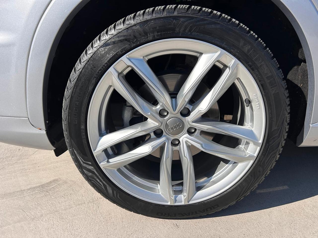 Audi Q3 2.0 TDI 184 CV S tronic quattro edition Sport