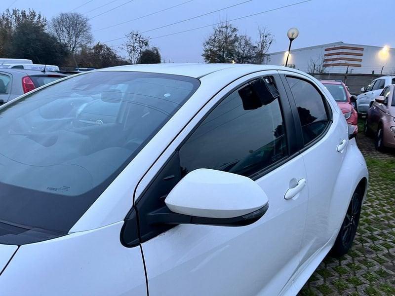 Toyota Yaris 1.5 Hybrid 5 porte Trend