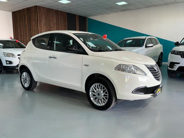 LANCIA Ypsilon 0.9 TwinAir 85 CV 5 porte Metano Ecochic Elefantin