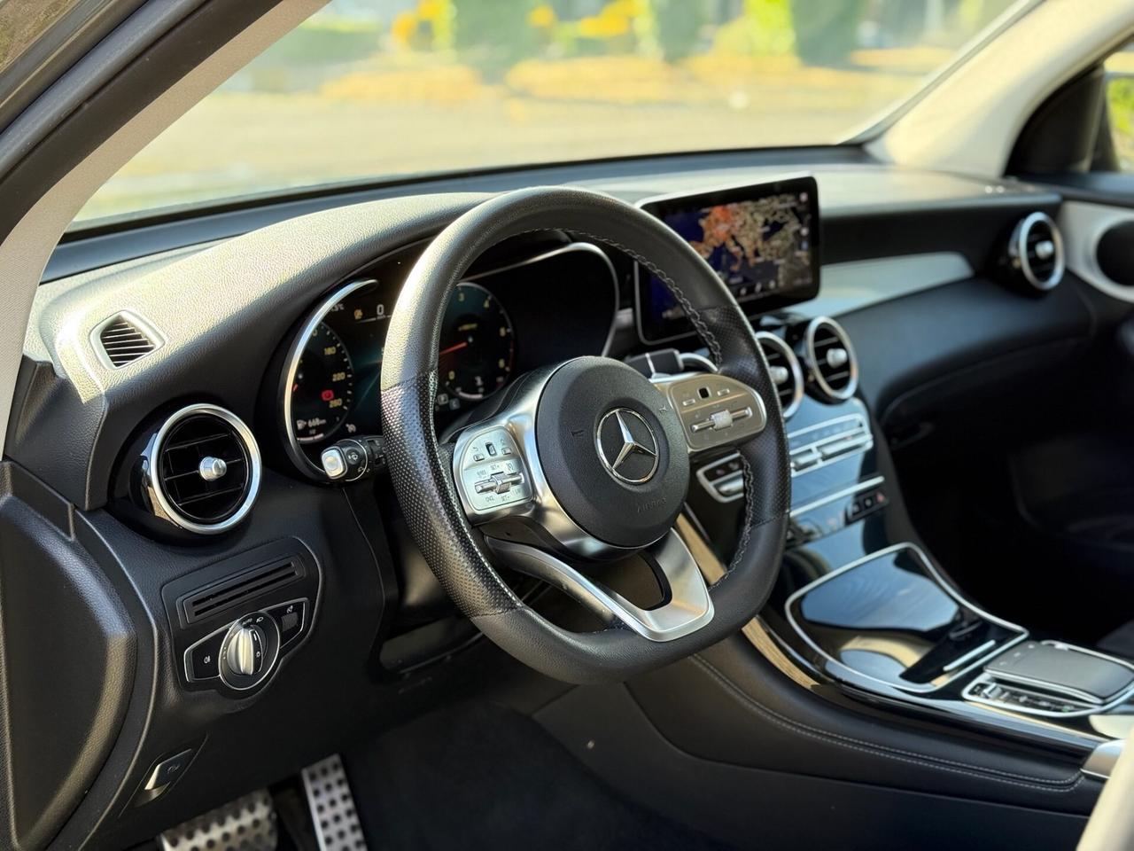 MERCEDES GLC 200d 2021 AMG - Night Edition