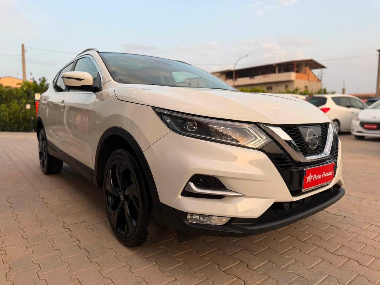Nissan Qashqai 1.6 130 CV TEKNA FULL OPTIONAL UNICO PROPRIETARIO