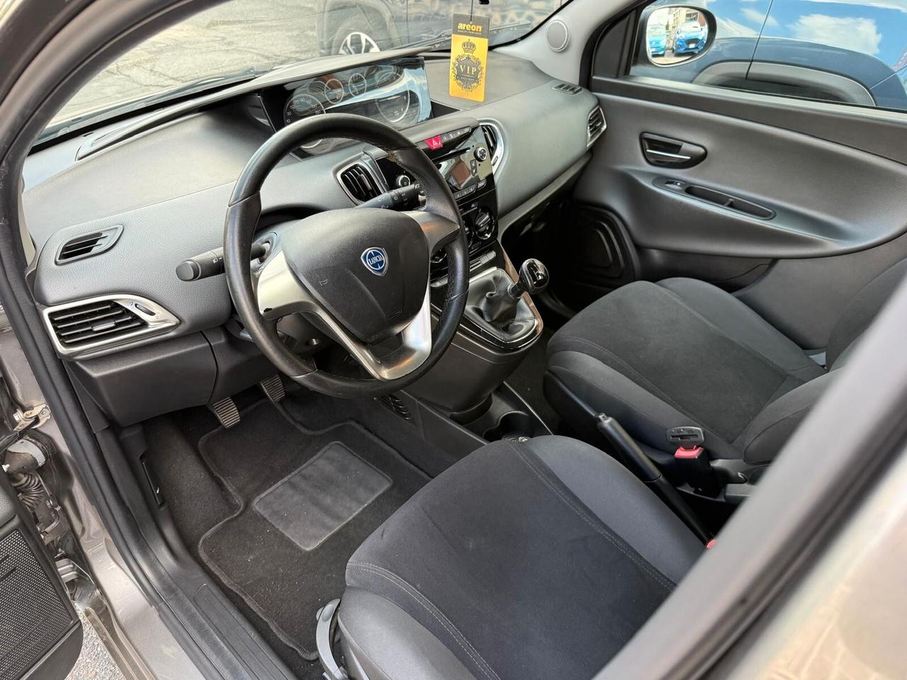 Lancia Ypsilon 1.3 MJT 16V 95 CV 5 porte S&S Platinum