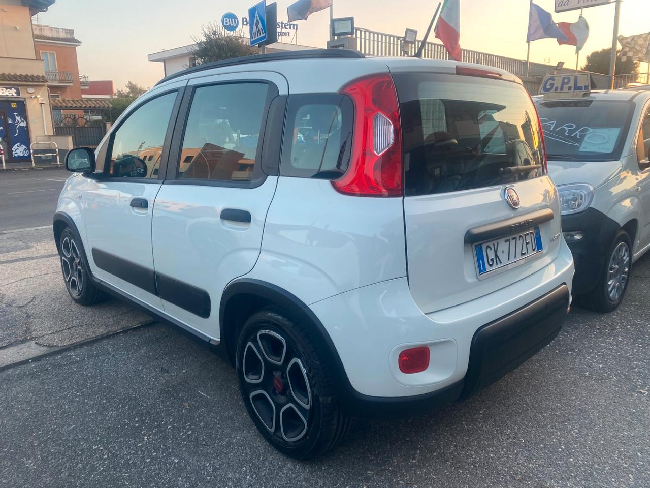FIAT PANDA 1.0 hybrid 70Cv 5posti CITY-LIFE
