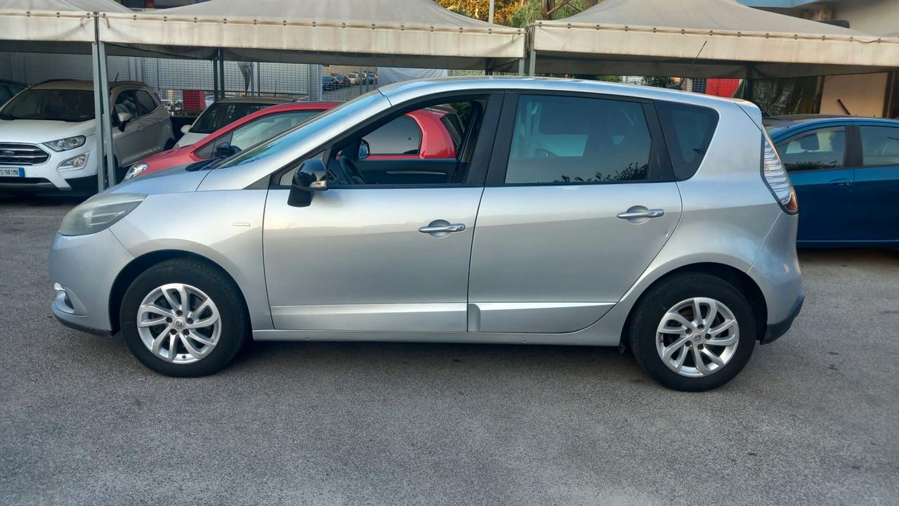 Renault Scenic Scénic XMod dCi 110 CV Start&Stop Energy Limited