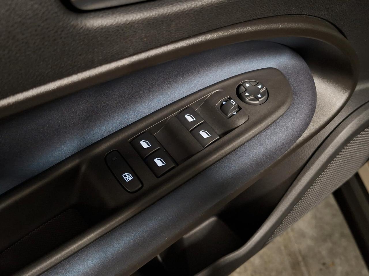 Alfa Romeo Junior BEV 156CV FWD 100% ELETTRICA