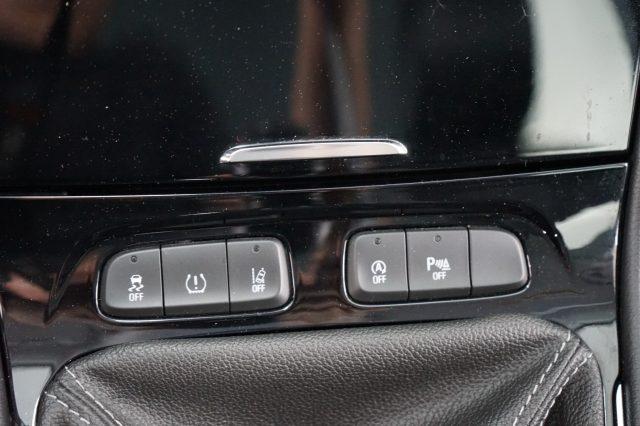 OPEL Grandland X 1.5 diesel Ecotec aut. Business Elegance