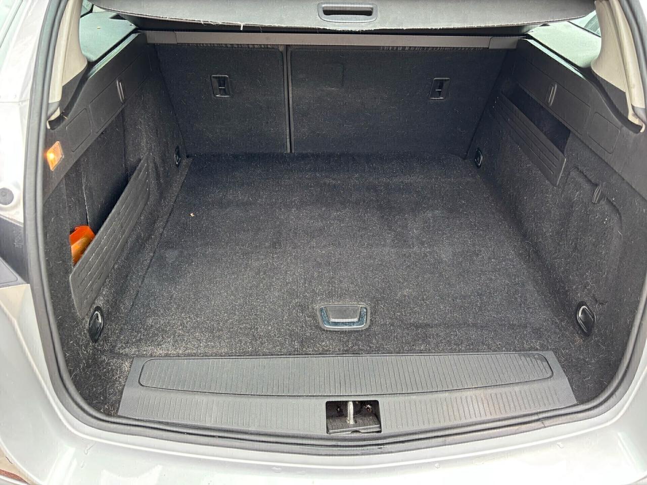 Opel Astra 1.4 100CV Sports Tourer Cosmo ok Neopatentati