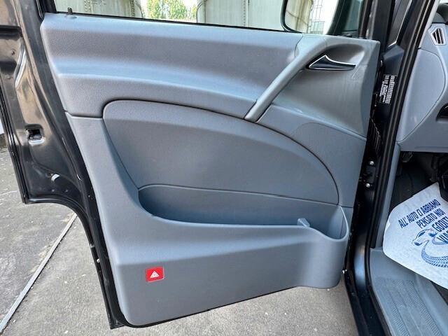 Mercedes-benz Vito 2.2 109 CDI PC Kombi Compact