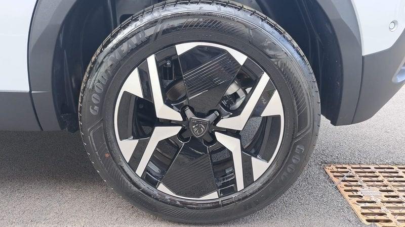 Peugeot 2008 1.2 PureTech 100 cv ALLURE