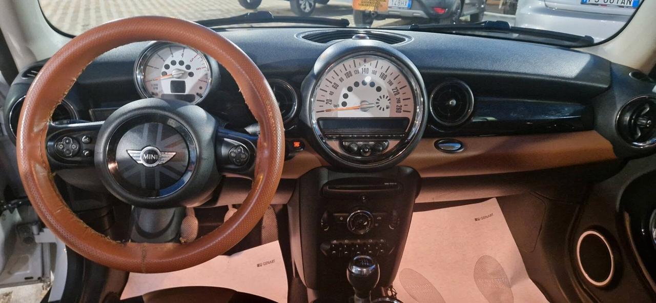 Mini Cooper D Coupe 1.6 DIESEL 110CV 07/2011 KM 220000 ITALIANA