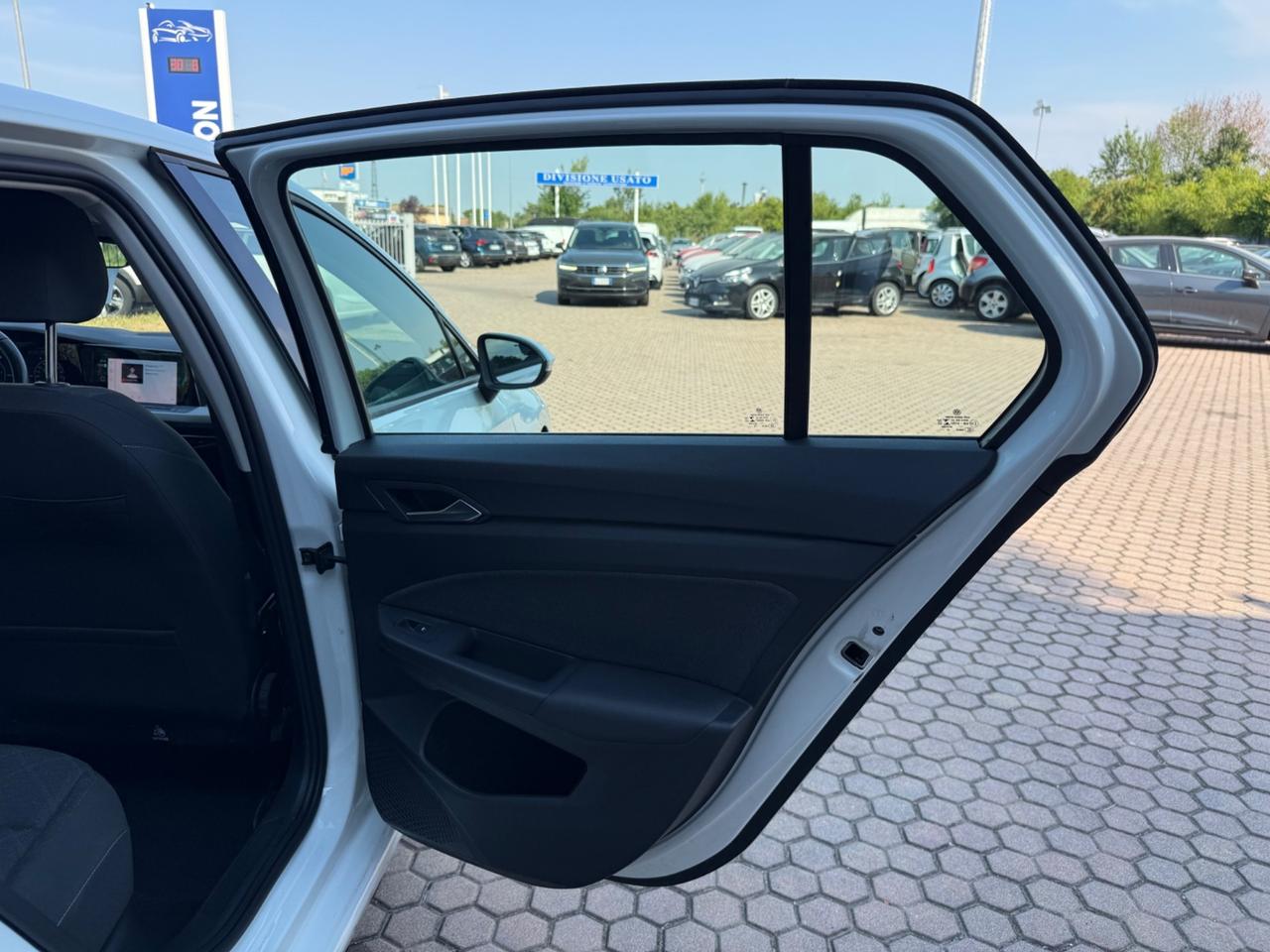 Volkswagen Golf 2.0 TDI 115 CV SCR Life