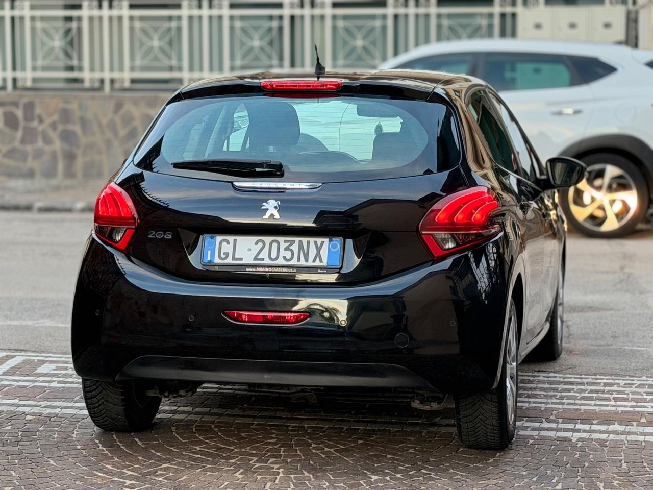 Peugeot 208 BlueHDI 75 CV Allure