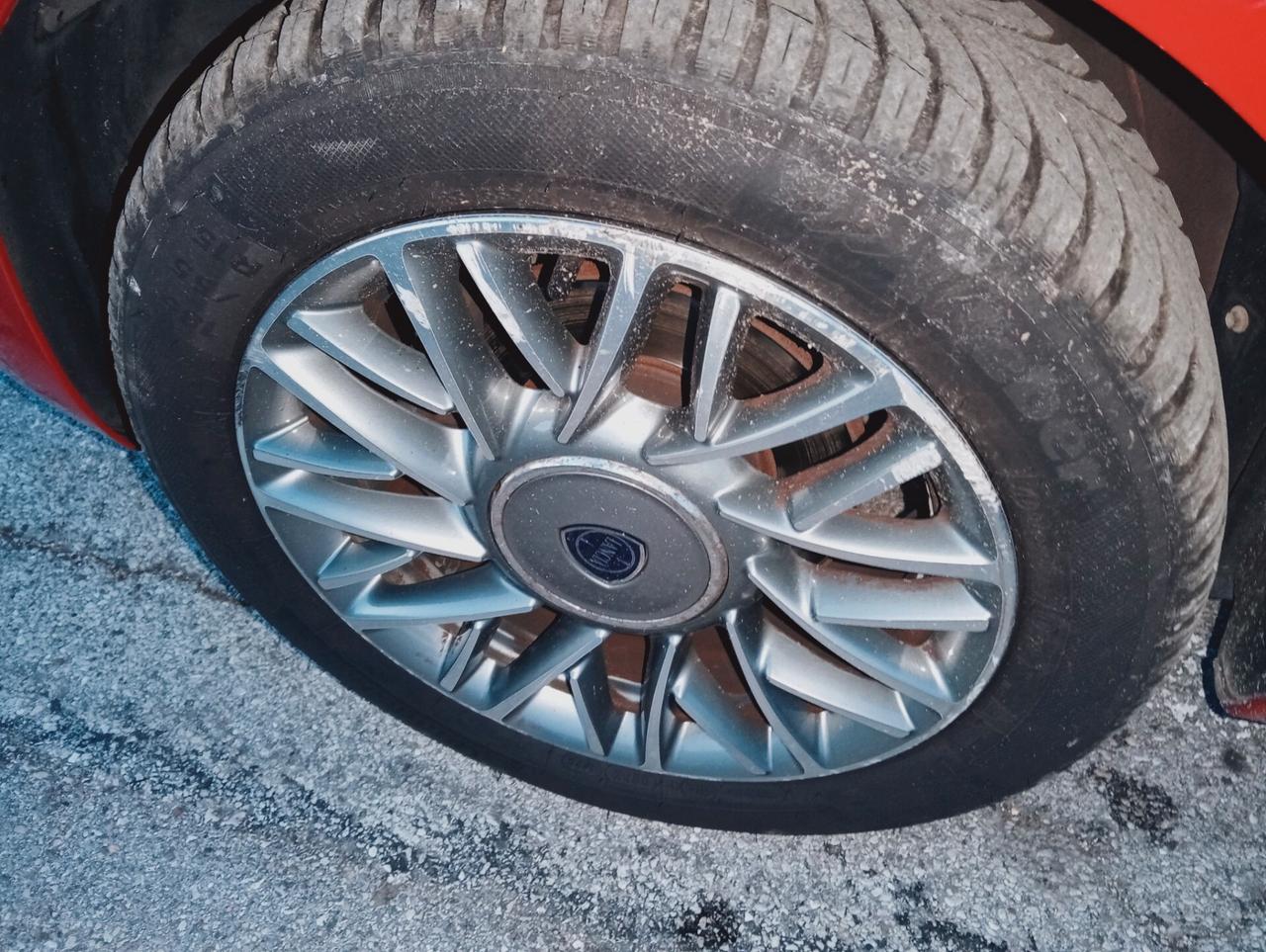 Lancia Ypsilon 1.3 MJT 16V 95 CV 5 porte S&S Platinum