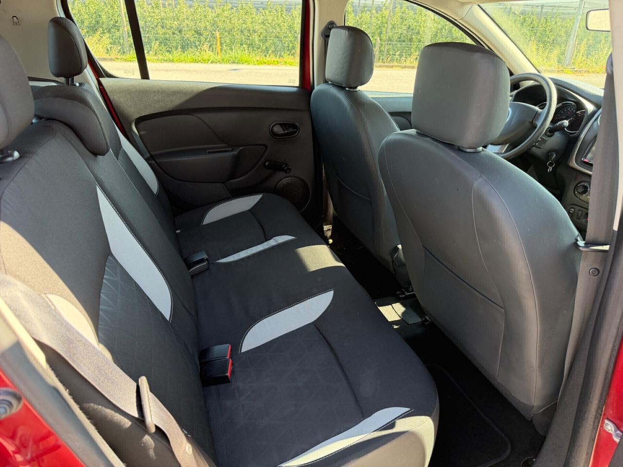 Dacia Sandero Stepway 2013 benz
