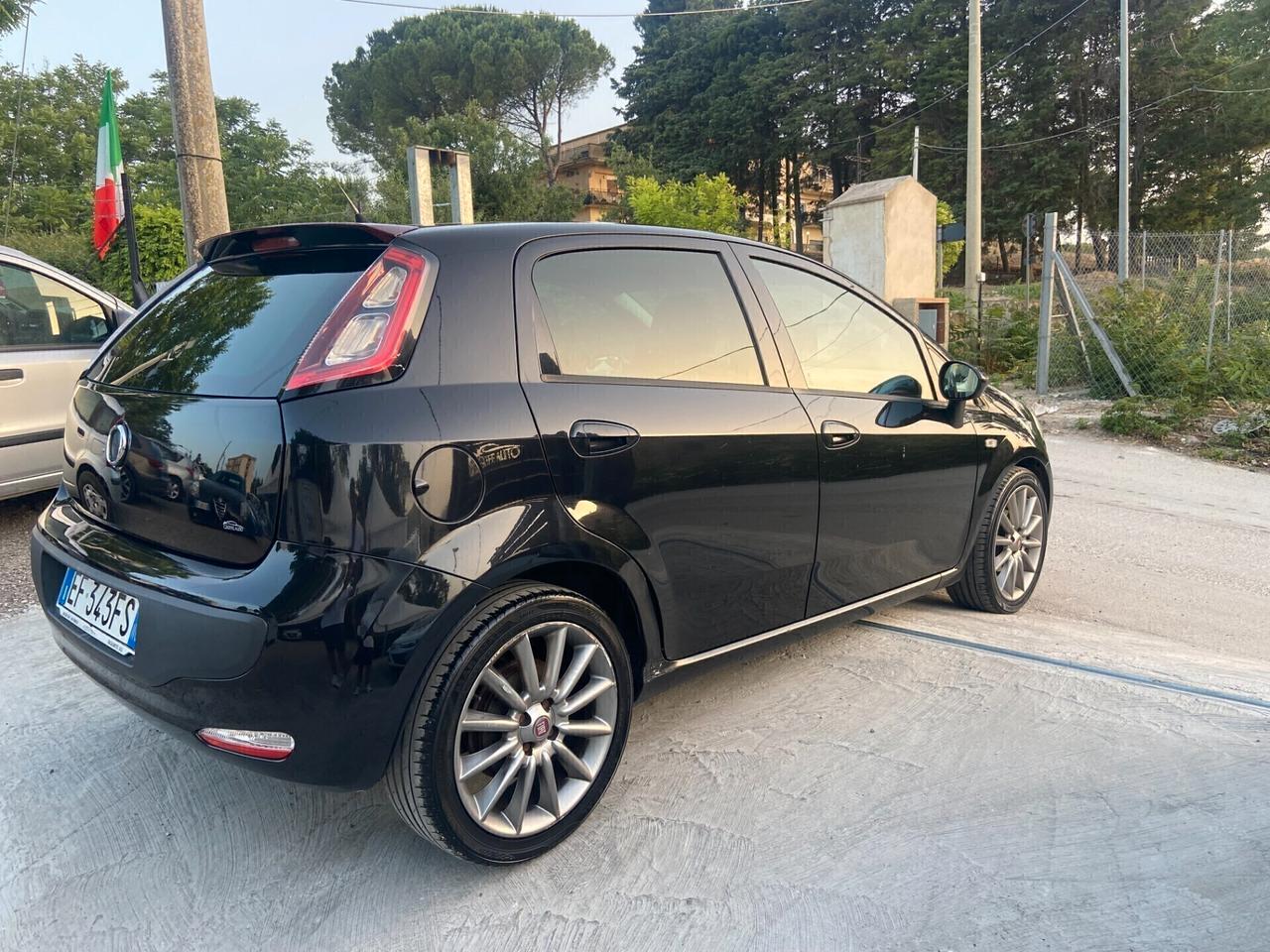 Fiat Punto SPORT 1.3 Mjt 75