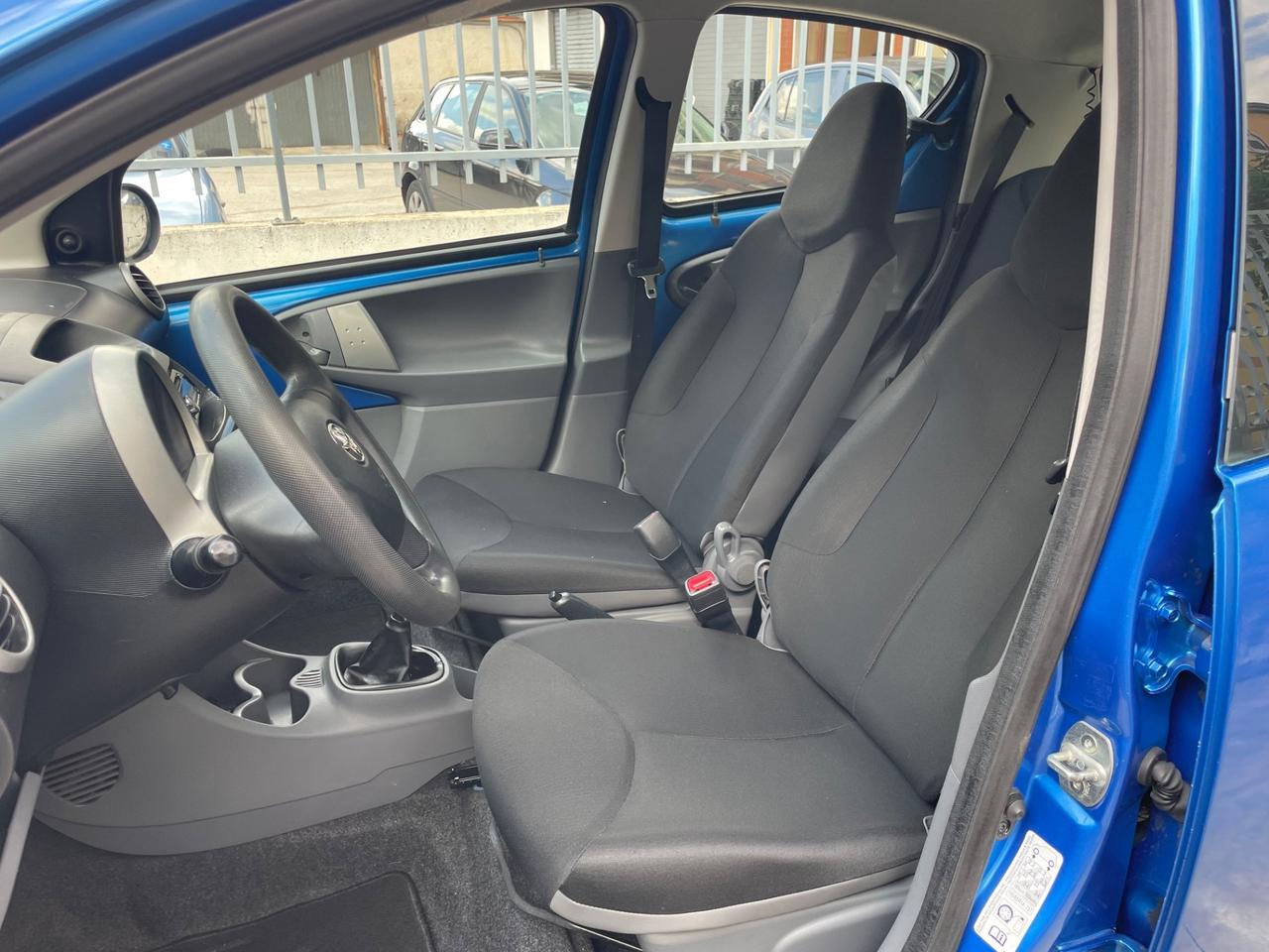 Toyota Aygo 1.0 12V VVT-i 5 porte Now Connect