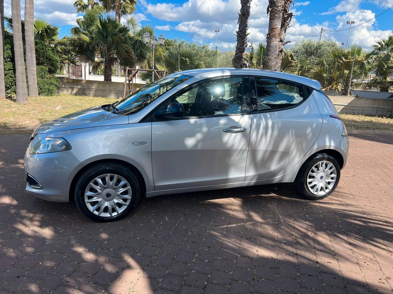 Lancia Ypsilon 1.3 MJT 16V 95 CV 5 porte S&S Elle