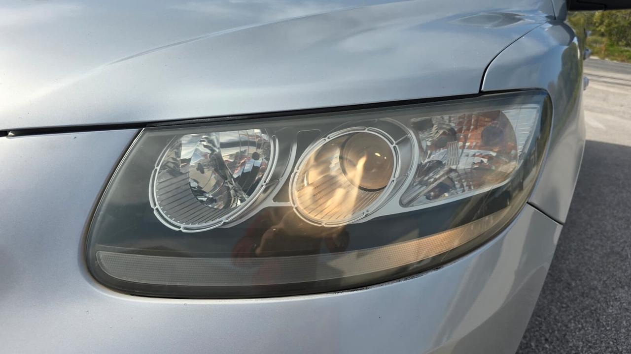 Hyundai Santa Fe 2.2 CRDi VGT Active 5 p.ti