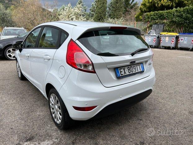 Ford Fiesta Ford Fiesta 1.4 Gpl 2015