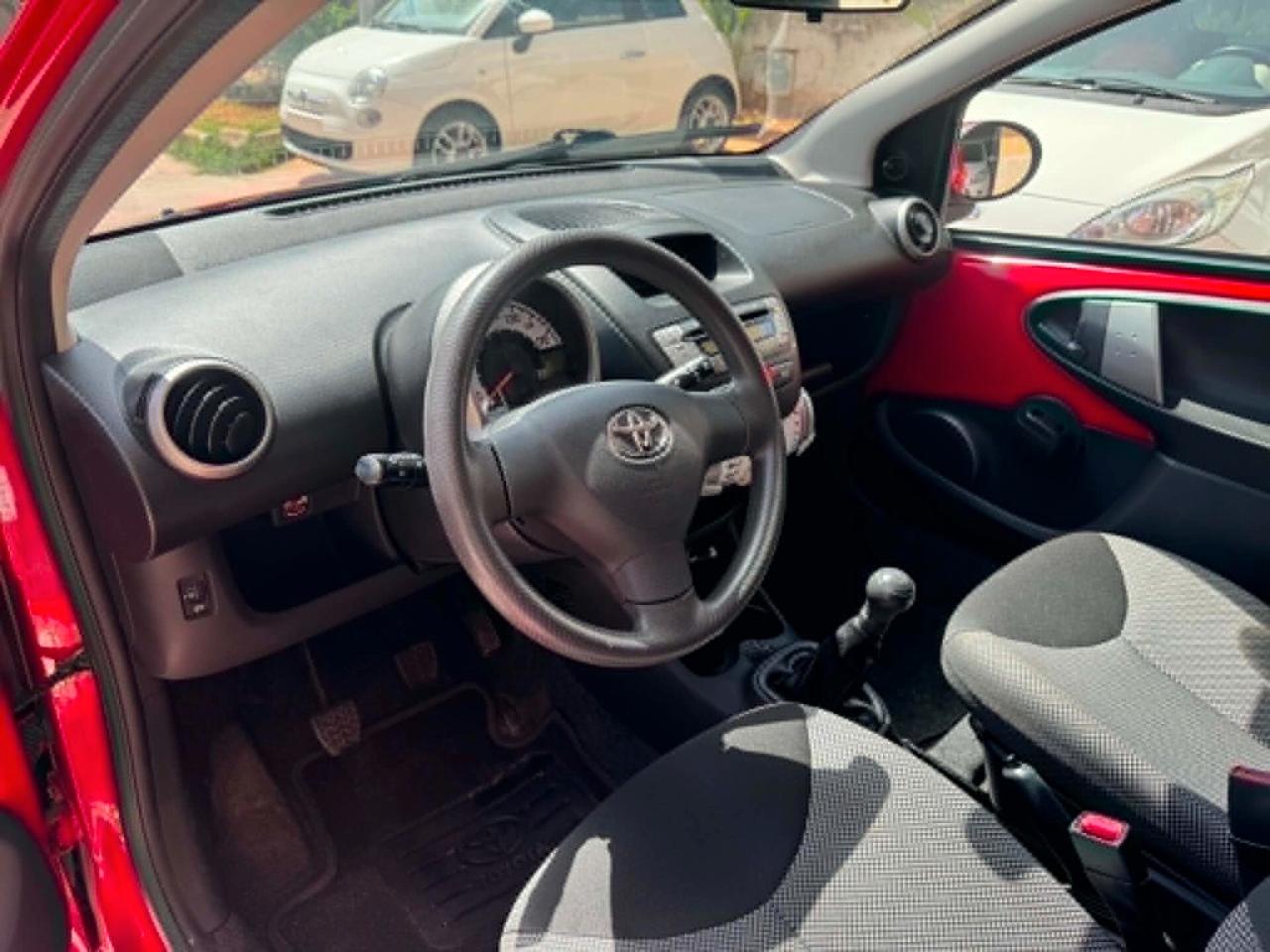 TOYOTA AYGO 1.0 68CV 2014 EURO 5 FULL BENZINA