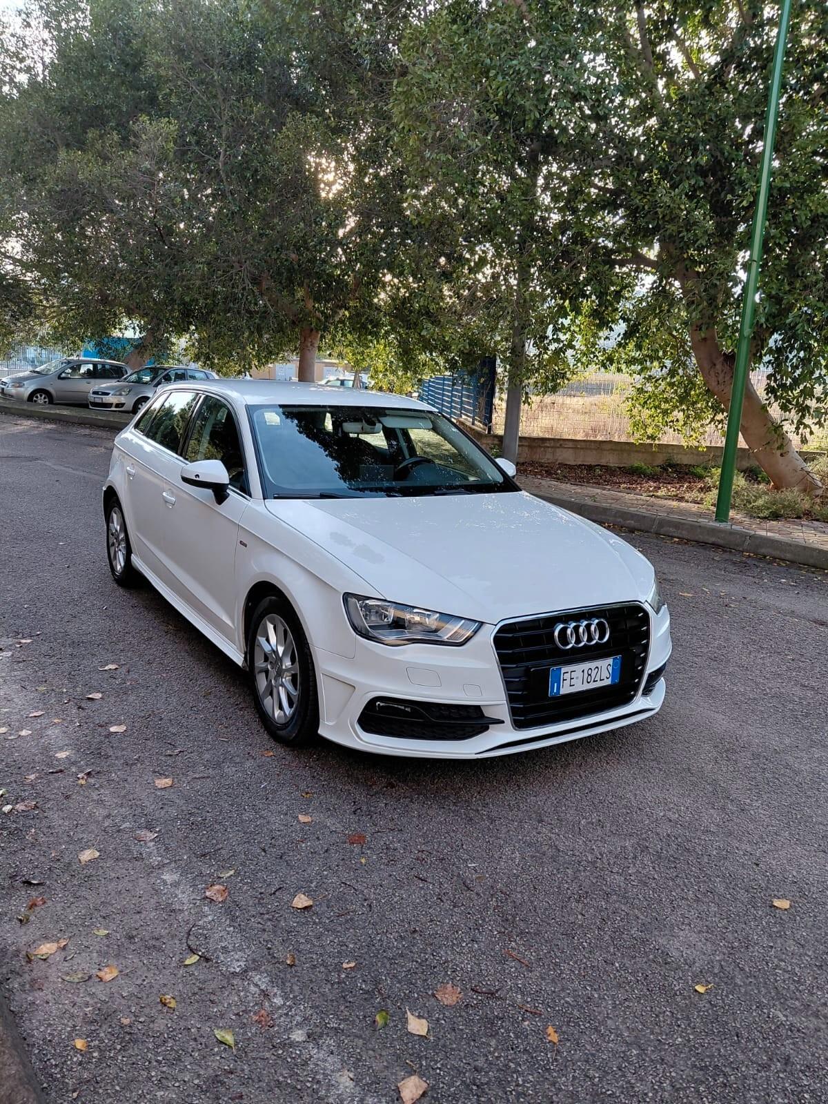Audi A3 SPB 1.6 TDI clean diesel quattro Ambition