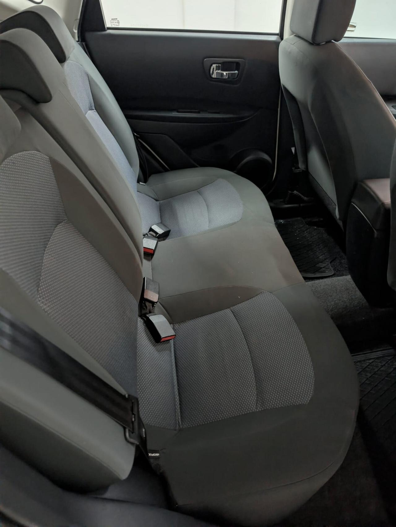 Nissan Qashqai 1.5 dCi Visia – Pronta consegna, efficienza e comfort